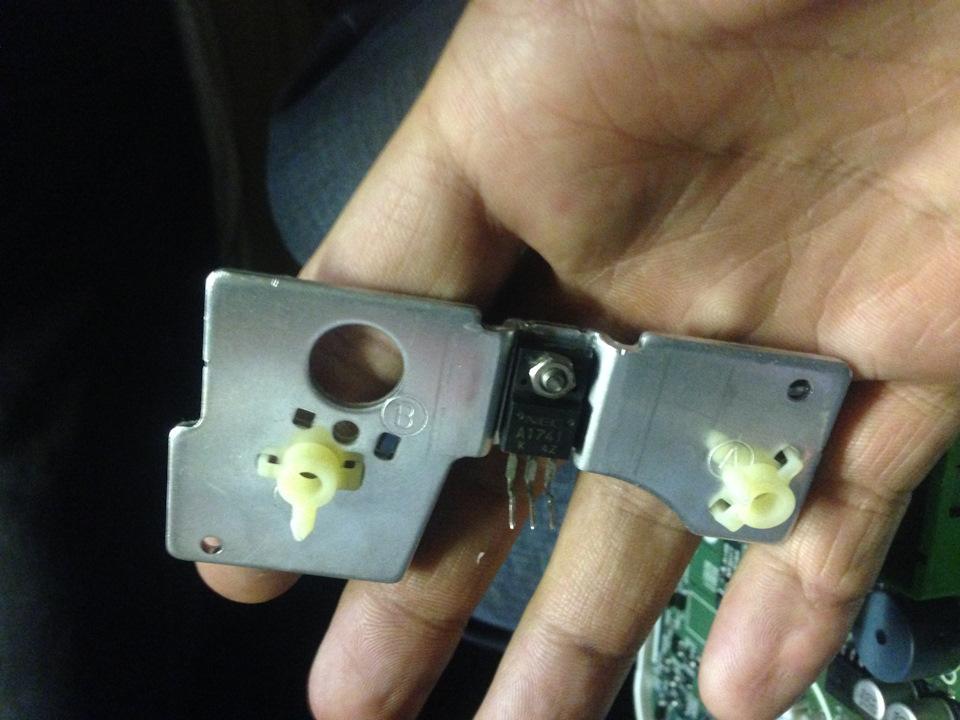 Фото в бортжурнале Subaru Legacy (BL/BP)