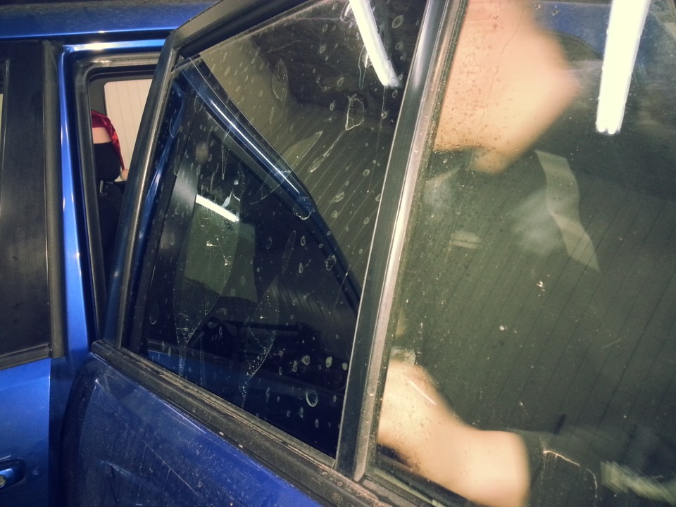 замена лобового стекла и тонеровочка. — Suzuki Grand Vitara (2G), 2 л ...