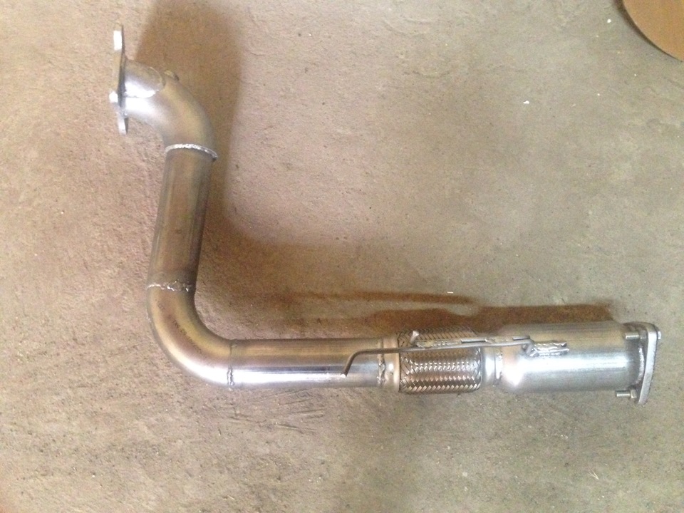 Что дает даунпайп. 0 tfsi. Даунпайп subaru legacy. 4. Downpipe audi tt 8n.