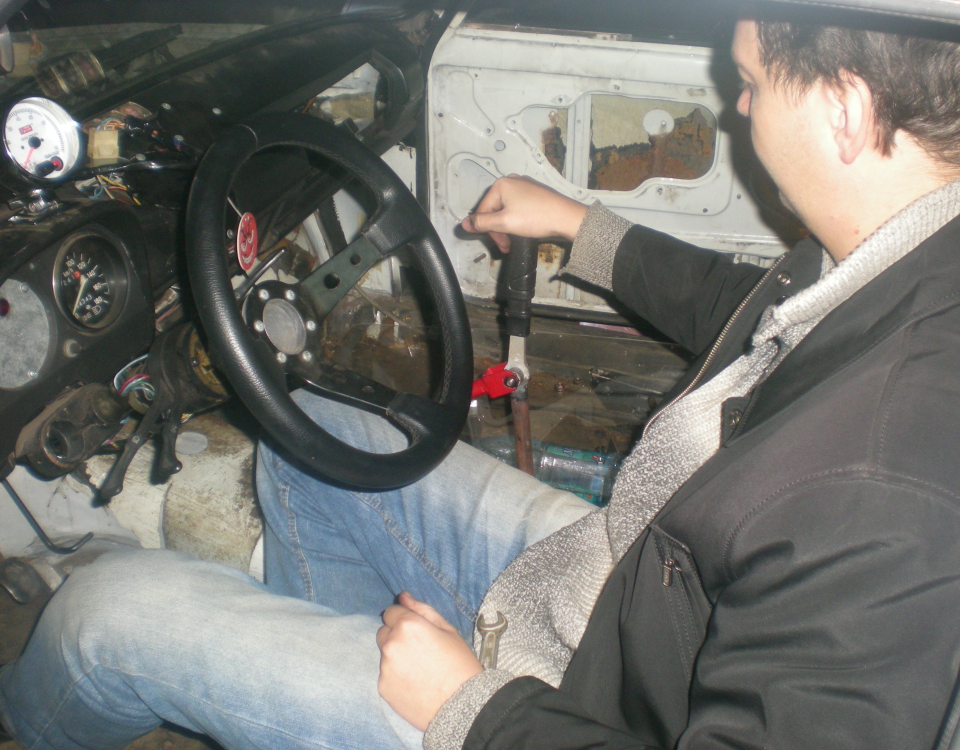 Новая короткоходная кулиса… — Lada 2106, 1,5 л, 1995 года | тюнинг | DRIVE2