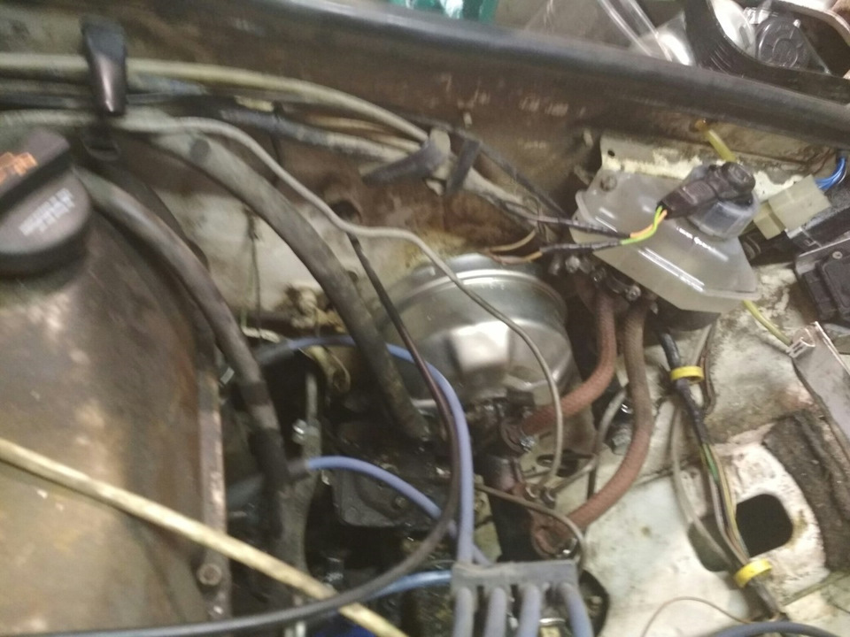 Поменяла вакуумник на жигге — Lada 21074, 1,7 л, 2004 года | своими ...