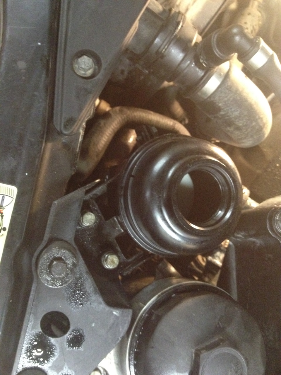 Бачек ГУР и промывка системы — BMW X5 (E53), 4,4 л, 2003 года | своими ...