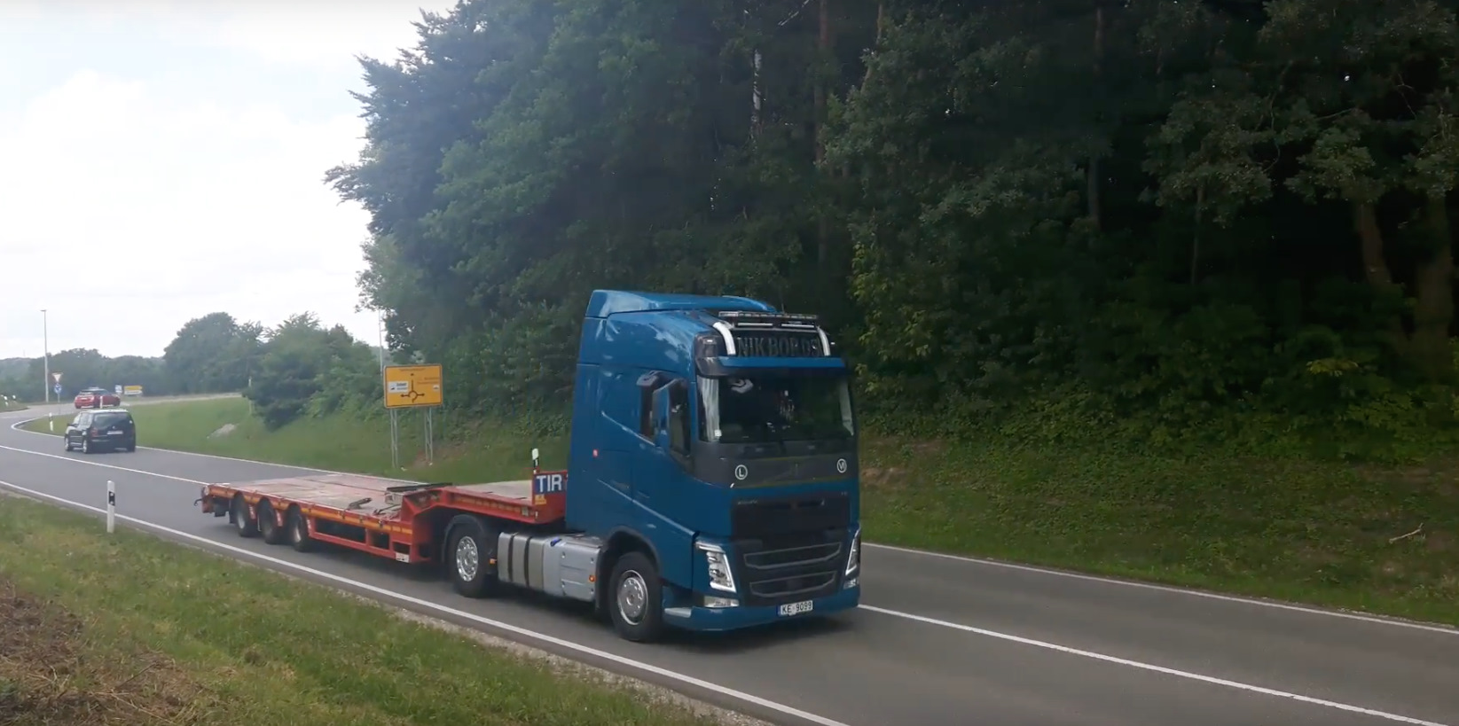 Мерседес переезжает из германии. Volvo FH 460 Euro 6. Рейс в Латвию.