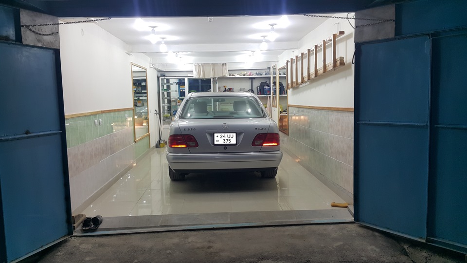 Photo from the logbook BMW 3 series (E36)