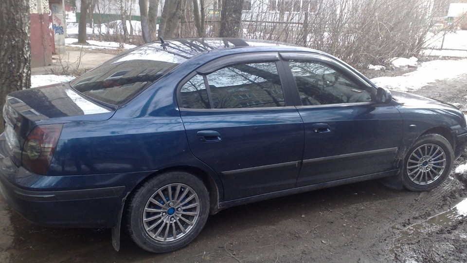 Hyundai Elantra "молния"