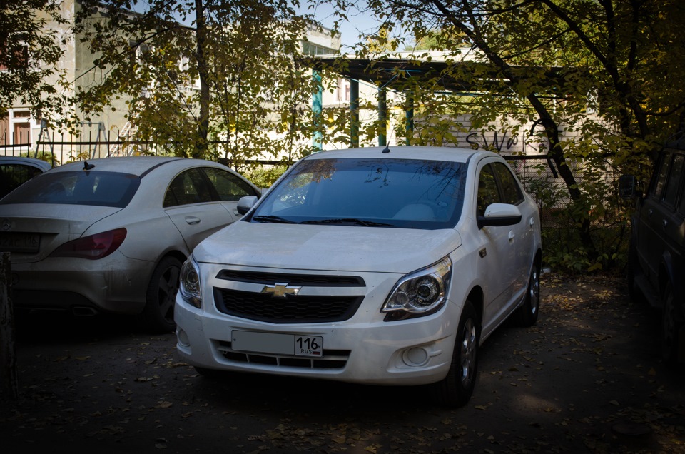 Chevrolet cobalt альтернативная оптика. Chevrolet cobalt линза фар. Шевроле кобальт биксеноновые линзы. Шевроле кобальт линзы. Реснички на фары chevrolet cobalt.