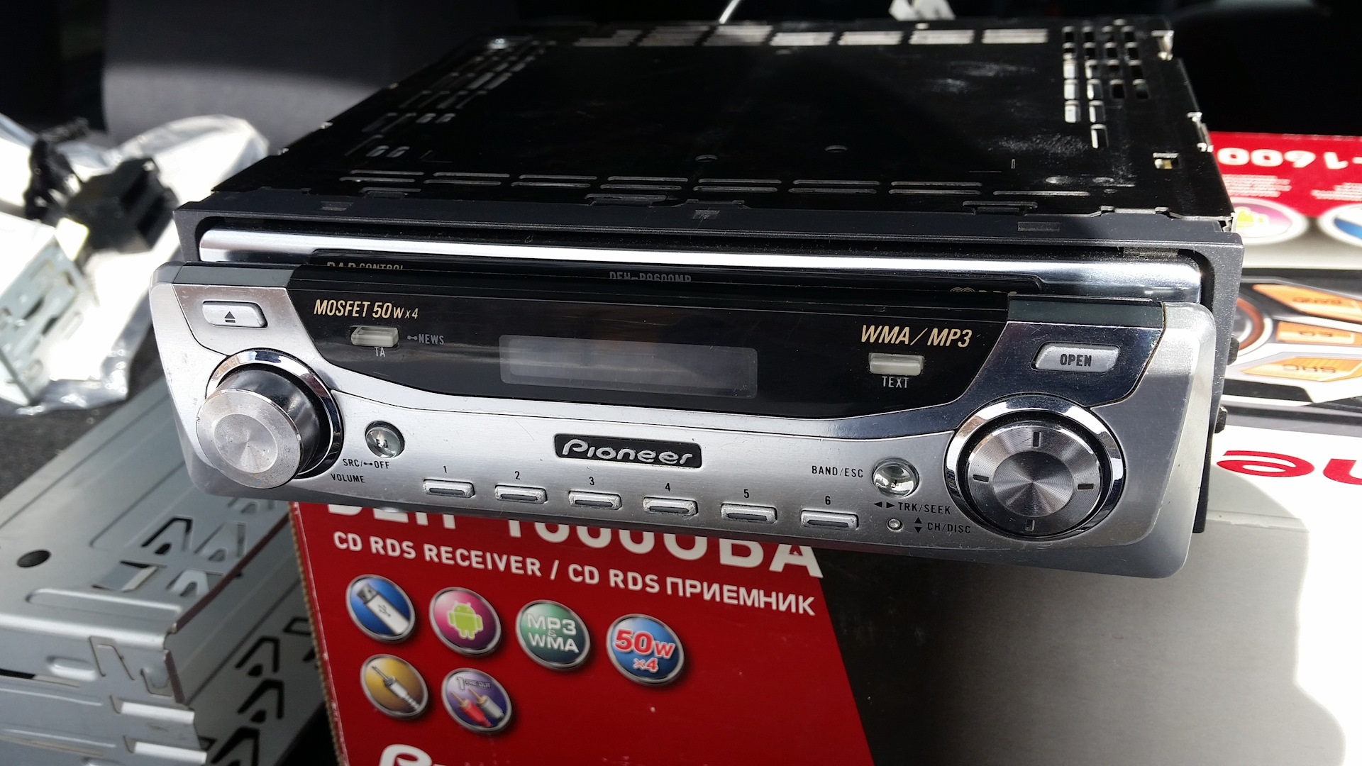 Pioneer deh mp. Pioneer deh-p700bt. Pioneer 9600mp. Pioneer deh-p9600mp. Пионер 9600mp deh.