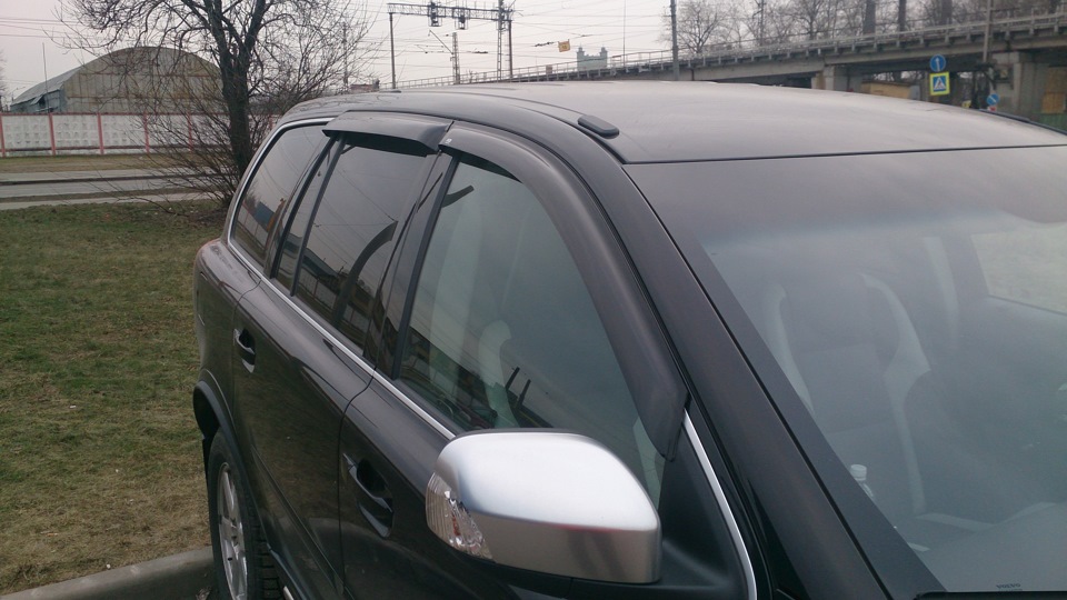 Дефлекторы xc90. Дефлекторы боковых окон volvo xc90 2015. Дефлекторы xc90. Дефлекторы на окна вольво хс90. Дефлектор окон вольво хс90 2019.
