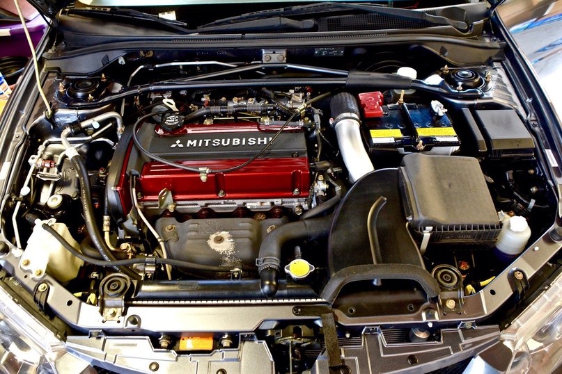 1.8 evo автомат. Mitsubishi Lancer Evolution 8 мотор. Mitsubishi DOHC 16 Valve. Mitsubishi DOHC 16 Valve двигатель. Митсубиси Эволюшн DOHC двигатель.