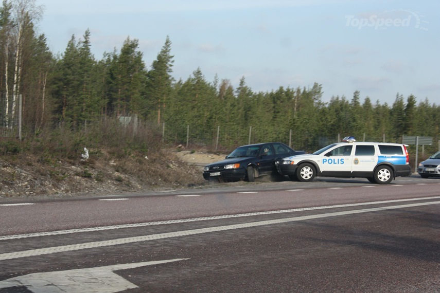 Volvo xc70 шведская полиция