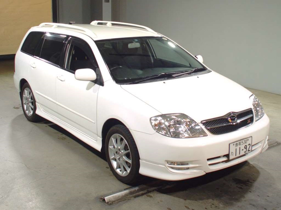 Филдер владивосток. Toyota Corolla Fielder 120. Тойота Филдер 120 кузов. Тойота Королла Филдер 2003. Тойота Филдер 121 кузов.