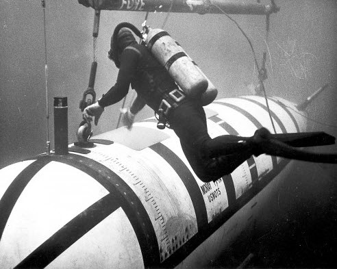 4efe71es 960 Маленькая подводная лодка как называется