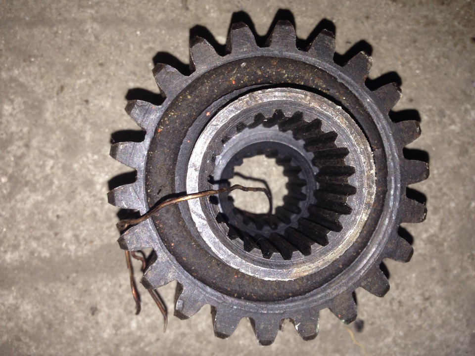 Купил новые крестовины ! Амортизаторы от шнивы вперед .Тормозные шланги ...