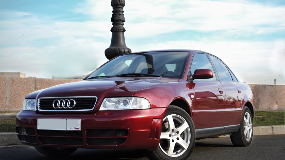 тыл в audi a4 b5 тыл в audi a4 b5