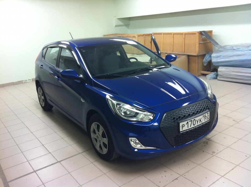 Сетка на бампер! ЭТО КРУТО! — Hyundai Solaris Hatchback, 1,4 л, 2012 ...
