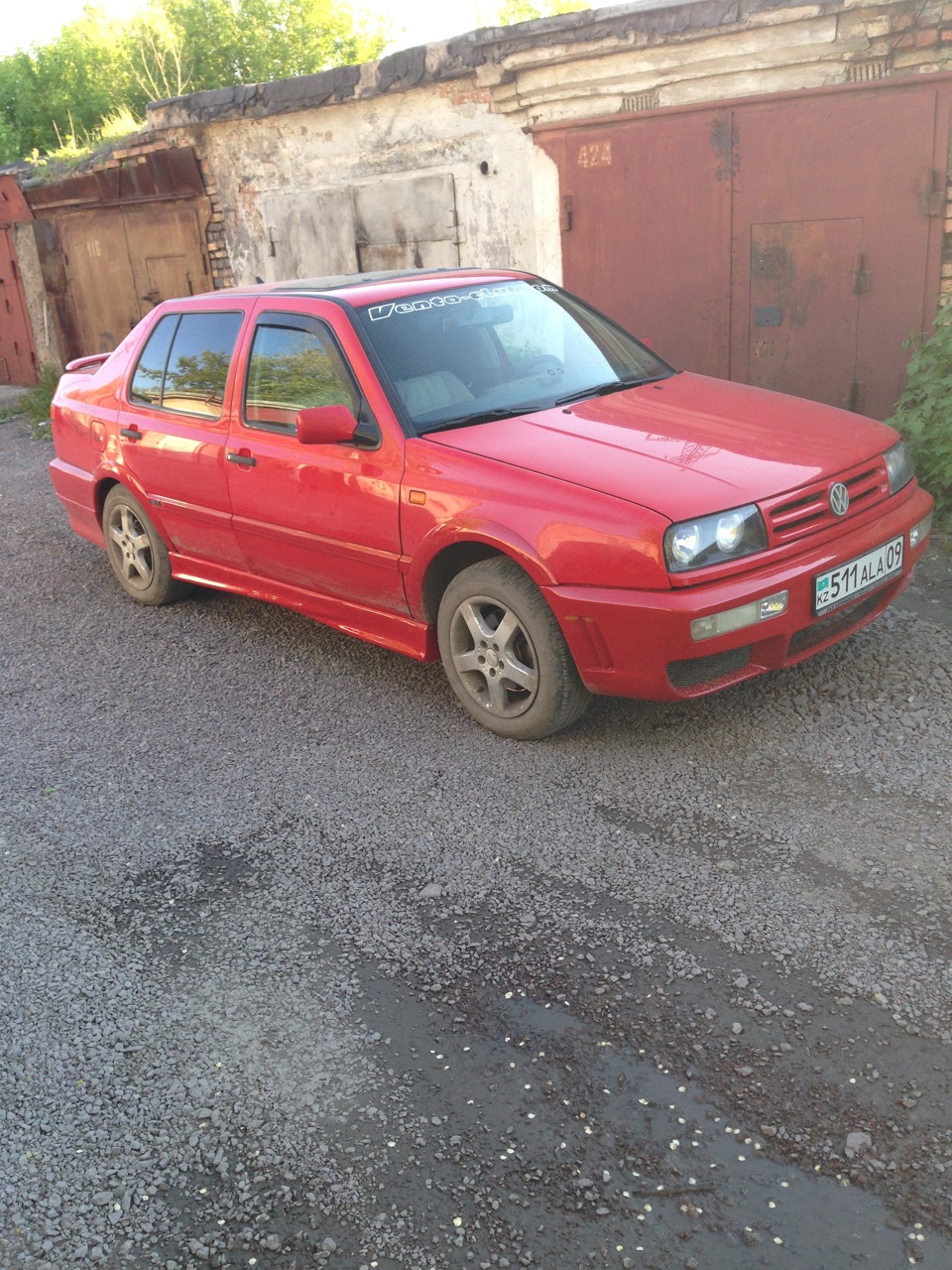 Пороги Rieger от BMW Е34 — Volkswagen Vento, 2 л, 1994 года | тюнинг ...