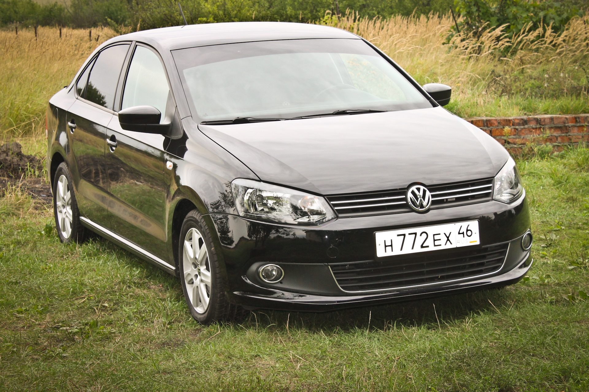 Volkswagen Polo sedan 1.6. Фольксваген поло седан 1.8 турбо. Фольксваген поло 2007 года седан. Фольксваген поло седан универсал.