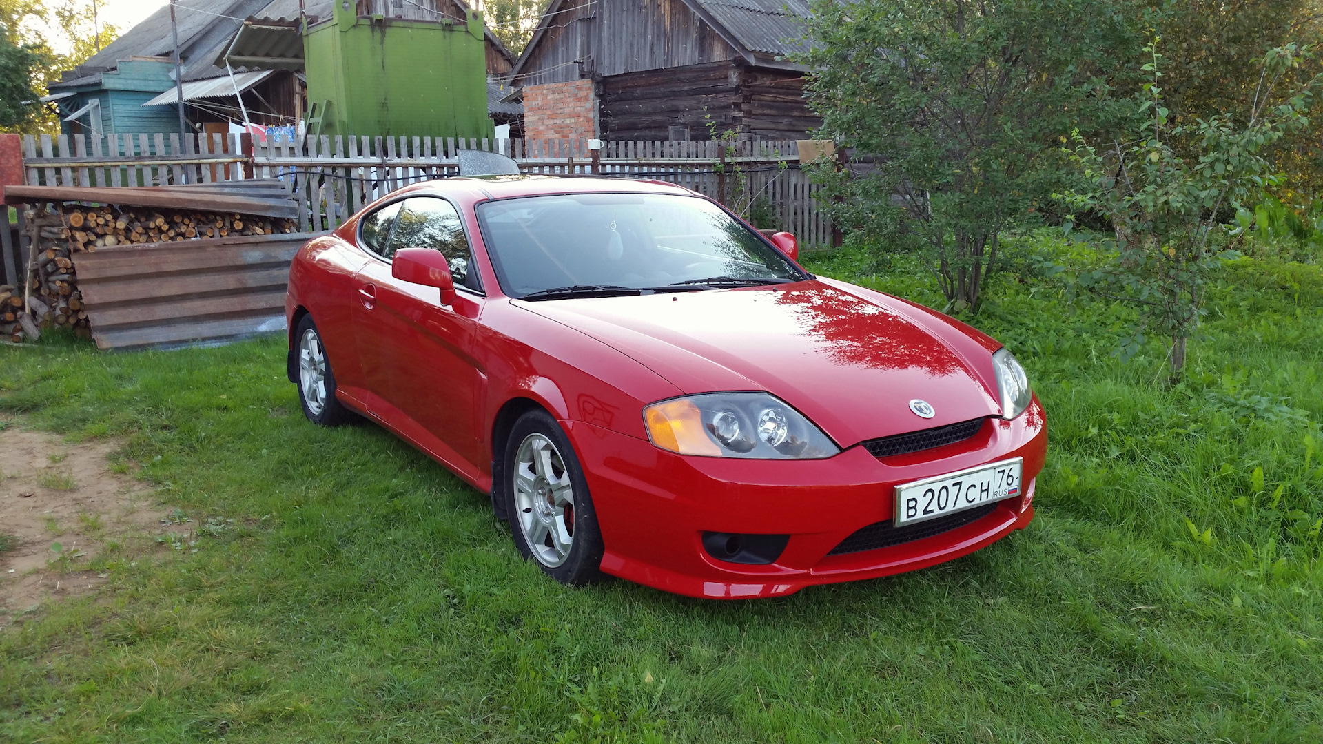 Hyundai Tiburon 2003 2 0