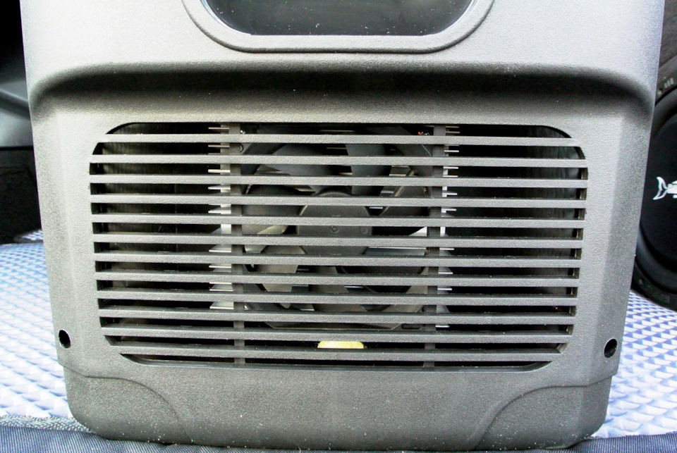 Усовершенствование автомобильного холодильника AVS CC-20WAC