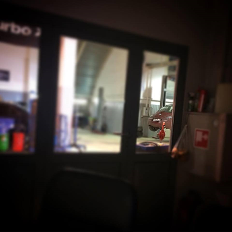 Замена пыльника правого ШРУСа. — Volkswagen New Beetle, 2 л, 1998 года ...