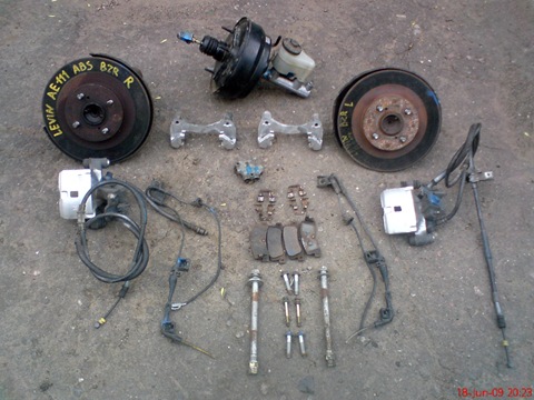 Complete kit for the transition from rear drum brakes PTA to rear disc brakes ZDT from Levin BZ-R - Toyota Corolla 16 L 1993