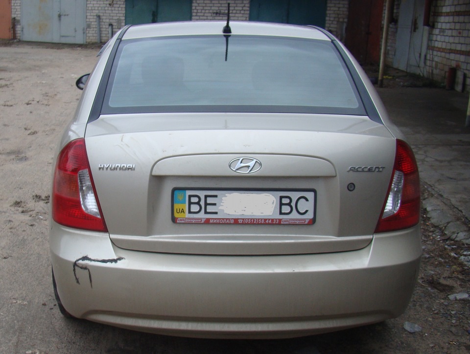 Бампер готов, но… — Hyundai Accent (3G), 1,4 л, 2008 года | поломка ...