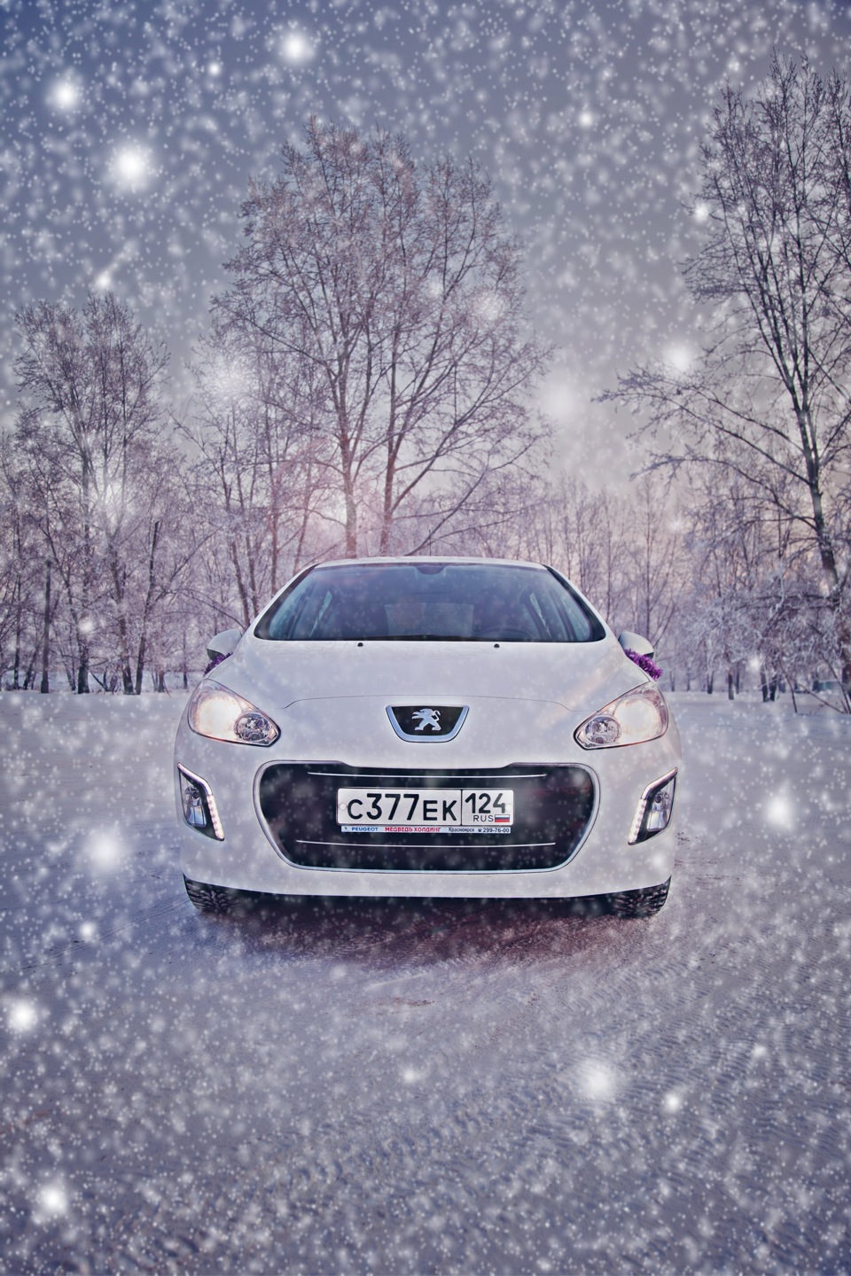 Зимняя прелесть — Peugeot 308 (1G), 1,6 л, 2011 года | фотография | DRIVE2