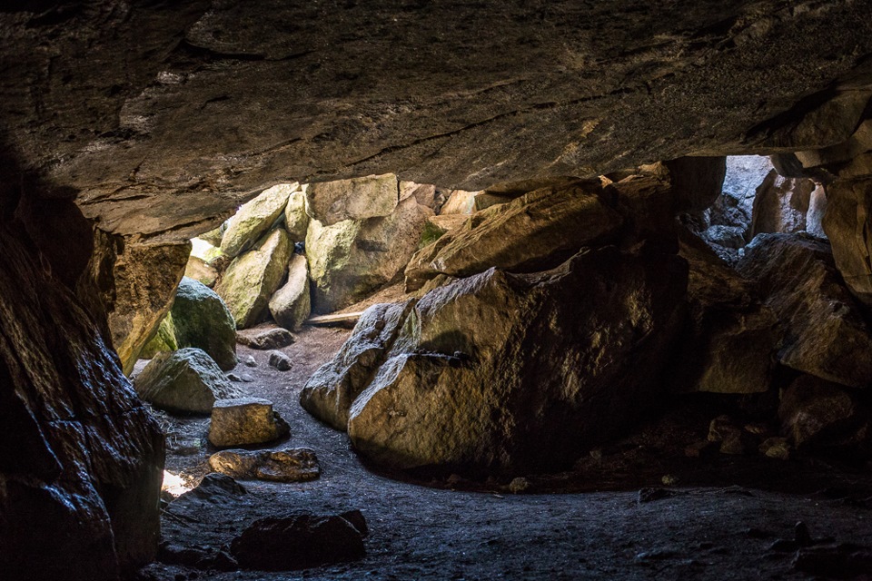 тажеранские пещеры байкал. пещера баджейская красноярский край белая. водопад губский в абхазии. баджейская пещера красноярск. пещера восточная.