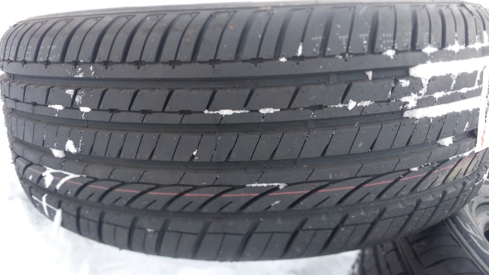Китайская летняя резина Headway 235/55R18 — Hyundai ix35, 2 л, 2010 ...