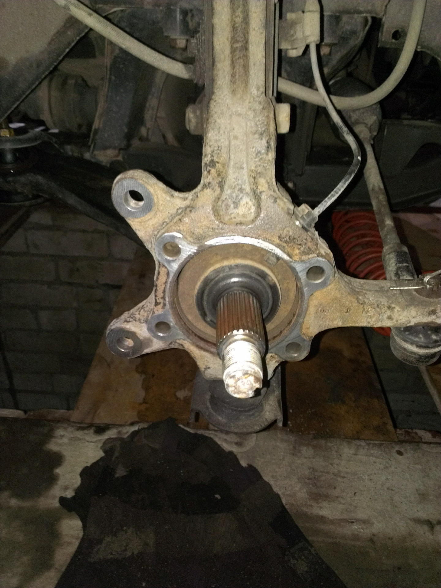 Передние ступицы — Suzuki Grand Vitara (2G), 2,4 л, 2008 года | своими ...