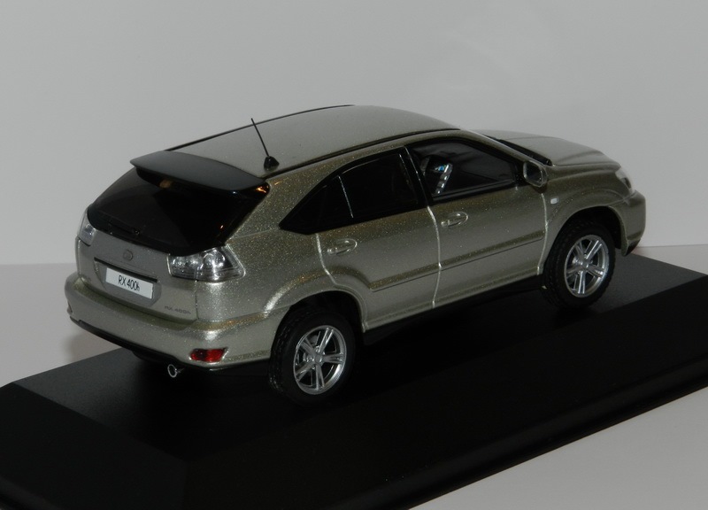 Модель лексус рх 300. Lexus RX 1/43. Toyota Harrier 1/43. Лексус 1 43. Масштабная модель Лексус rx350.