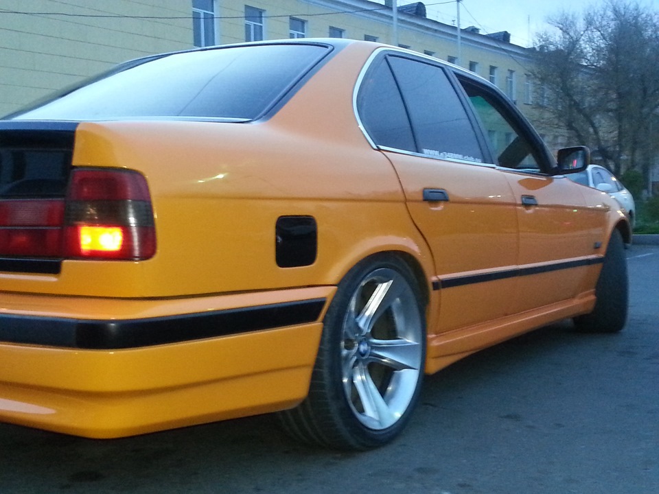 Снял бампер на переделку туманок — BMW 5 series (E34), 2,4 л, 1994 года ...
