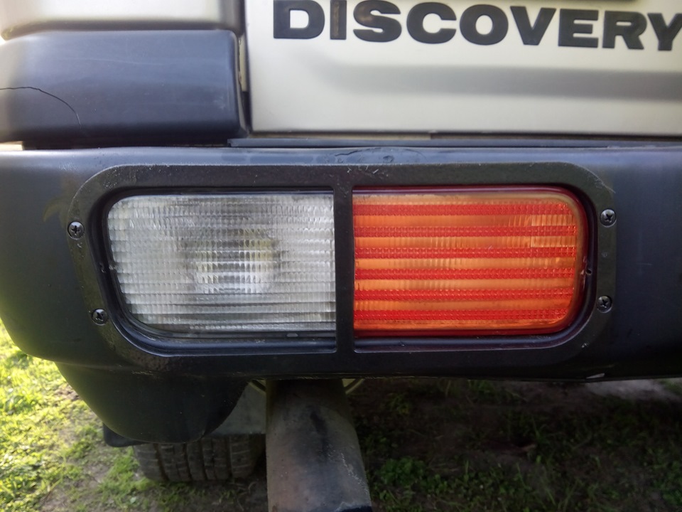 Защита задних фонарей — Land Rover Discovery II, 4,6 л, 2002 года ...