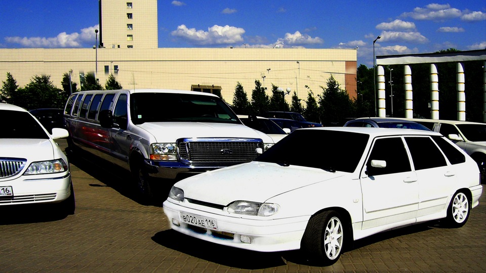 960 ваз 2114 белая с черной крышей