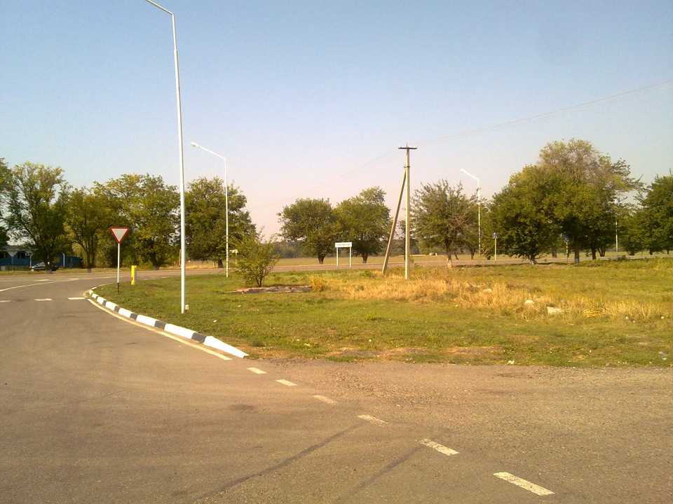 Трасса гулькевичи. Гулькевичи фото города 2022. Пос комсомольский краснодарский край. Посёлок комсомольский гулькевичи. Трасса гулькевичи.