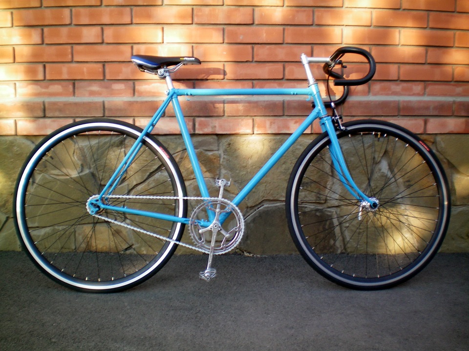 Single speed. ХВЗ в551. ХВЗ синглспид. Старт шоссе синглспид. Велосипед старт шоссе кастом.