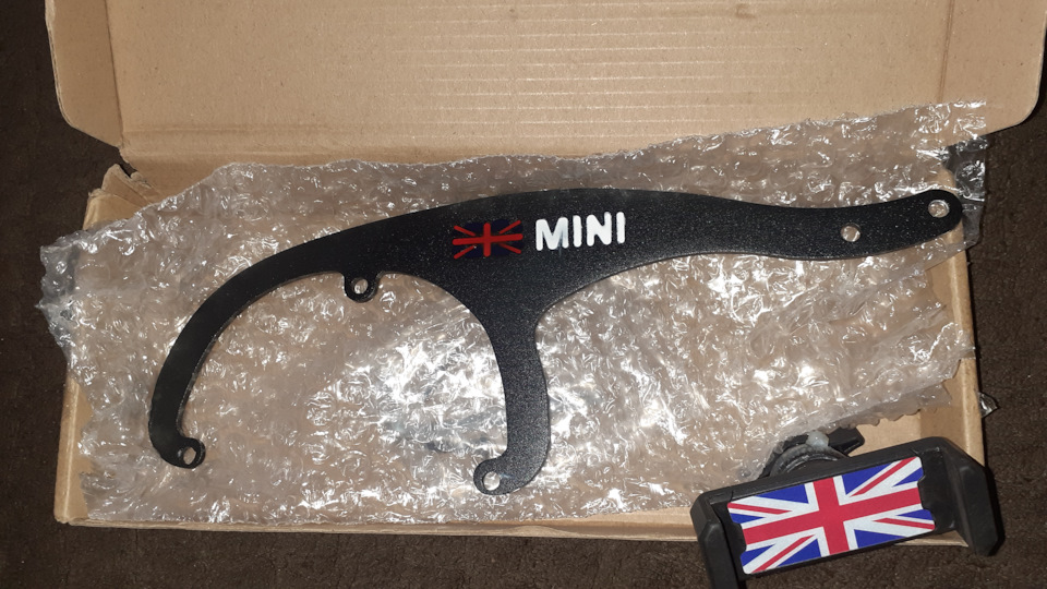 Держатель для телефона — MINI One Mk II, 1,4 л, 2007 года | своими ...