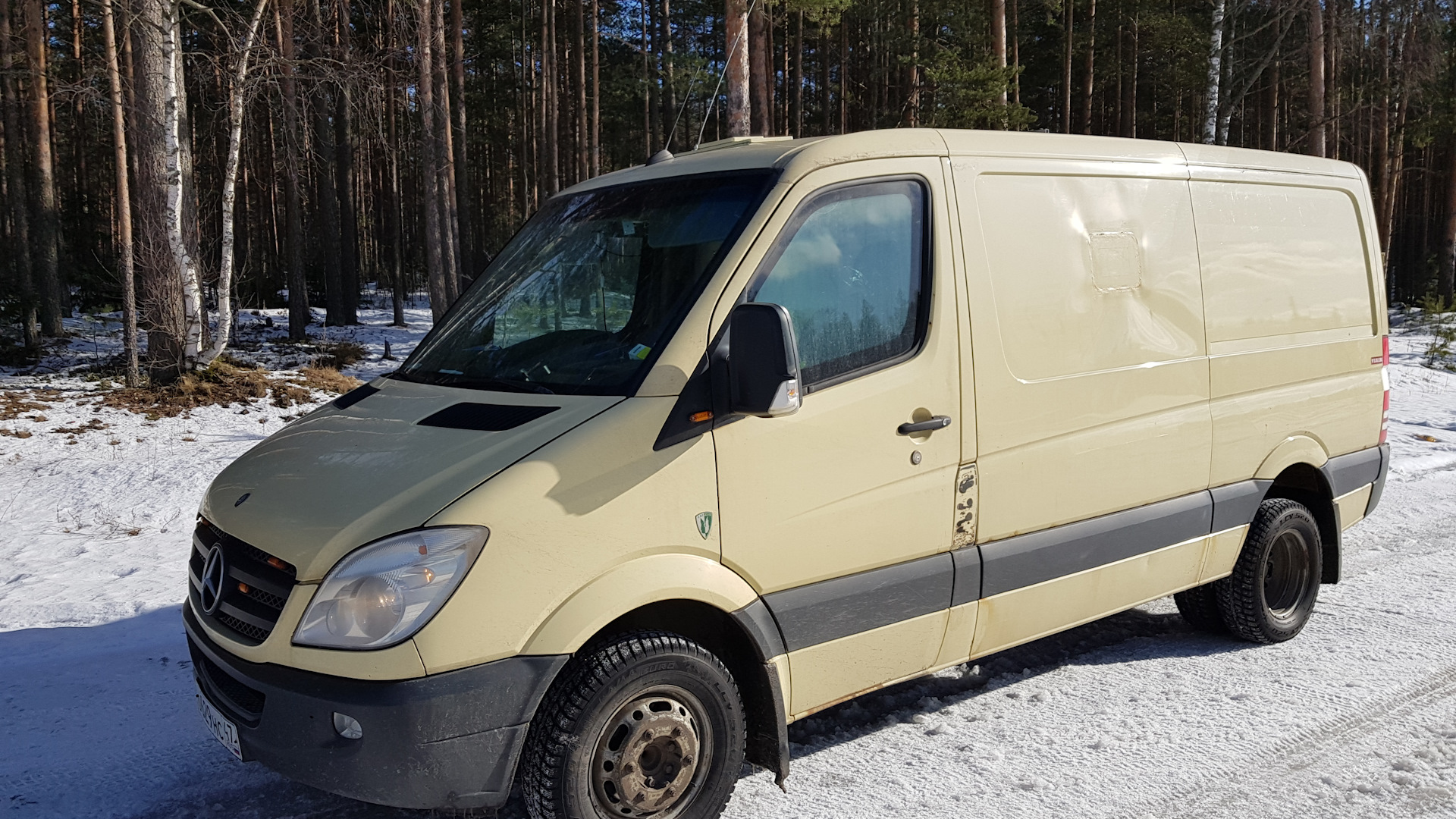 Mercedes-Benz Sprinter (2G) 3.5 бензиновый 2010 | 524 CRAZY BUS на DRIVE2