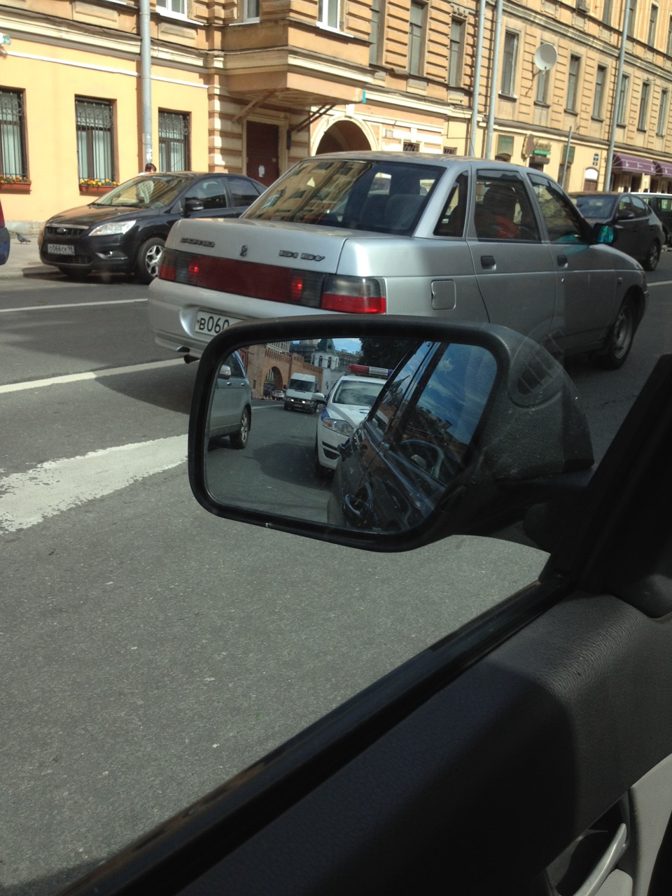 фото на посадке * — Lada Приора седан, 1,6 л, 2012 года | фотография ...