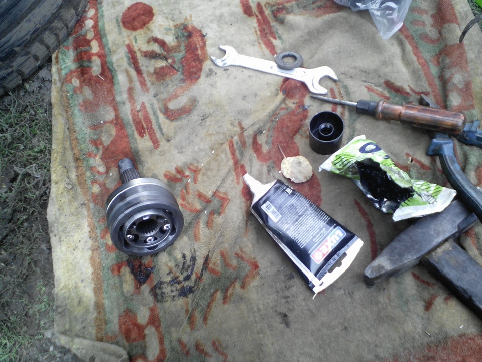 Вот захрустел шрус.((( — Lada 2108, 1,5 л, 1989 года | поломка | DRIVE2