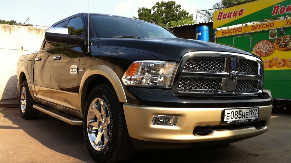 Dodge Ram Longhorn Drive2