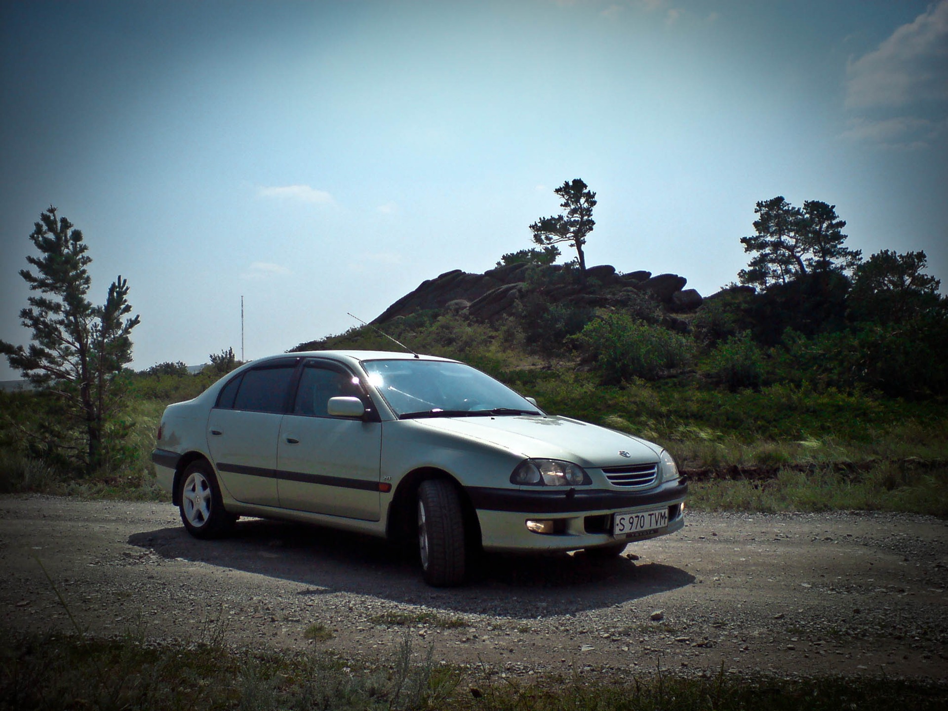   Toyota Avensis 20 1998 