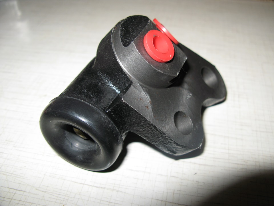 Передние тормоза (з\\ч) — Москвич 2140, 1,5 л, 1987 года | запчасти | DRIVE2