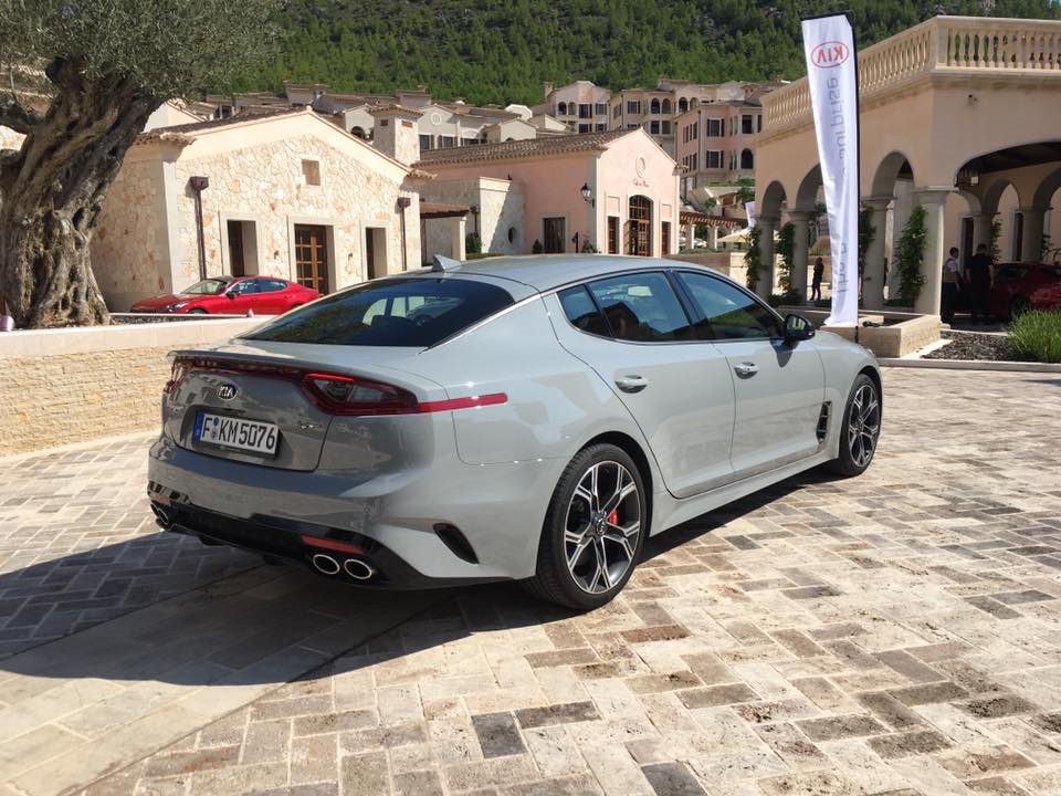 Kia Stinger gt 3 3