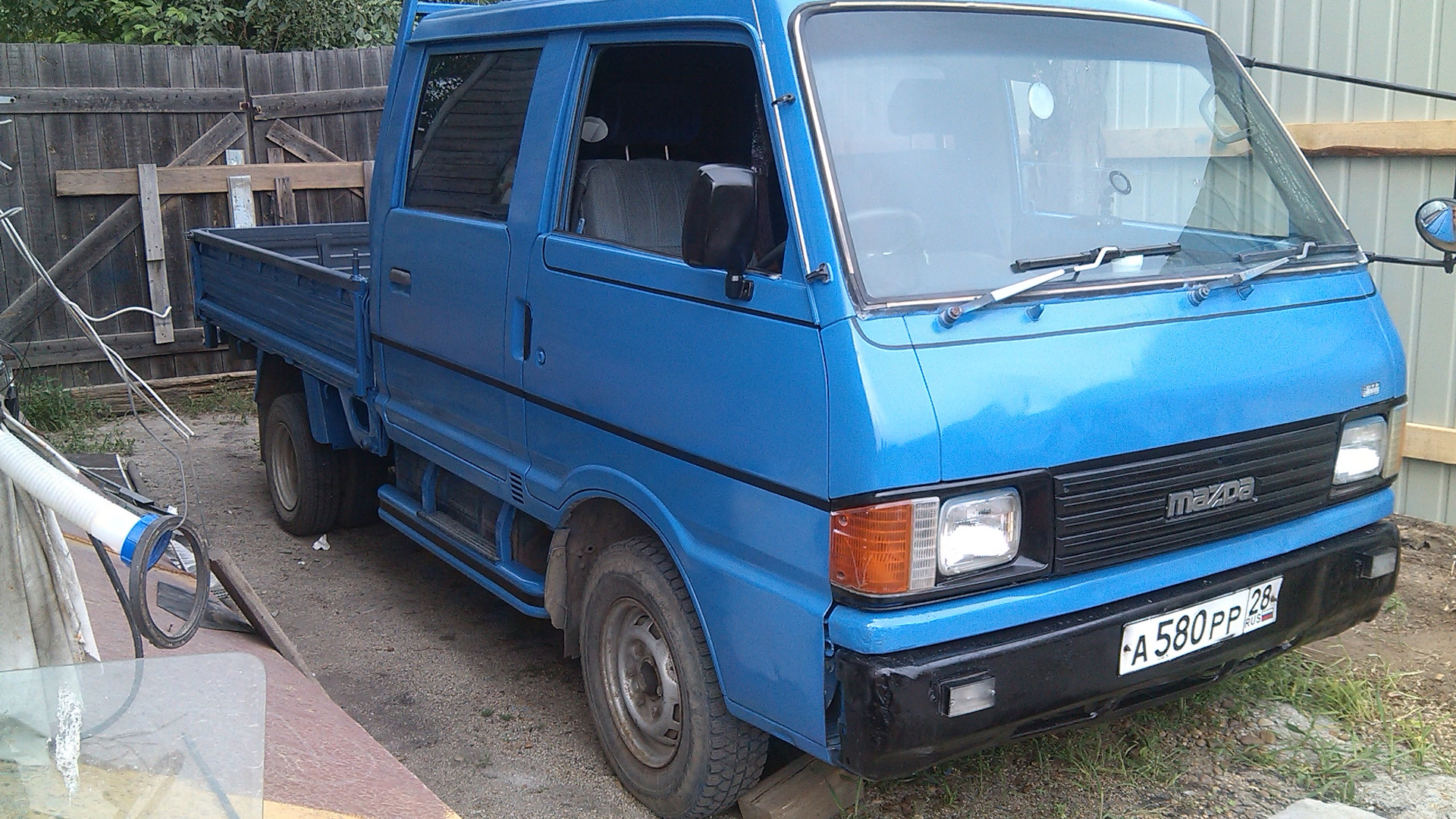 mazda bongo 1988