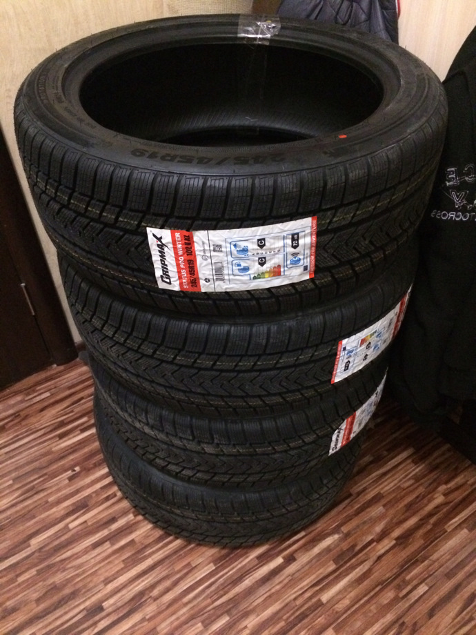 Gripmax 235/55r18 100w suregrip a/s. Gripmax шины r21. 285/45r21 gripmax suregrip pro sport 113y. 275/40 r21. Stature ms gripmax.