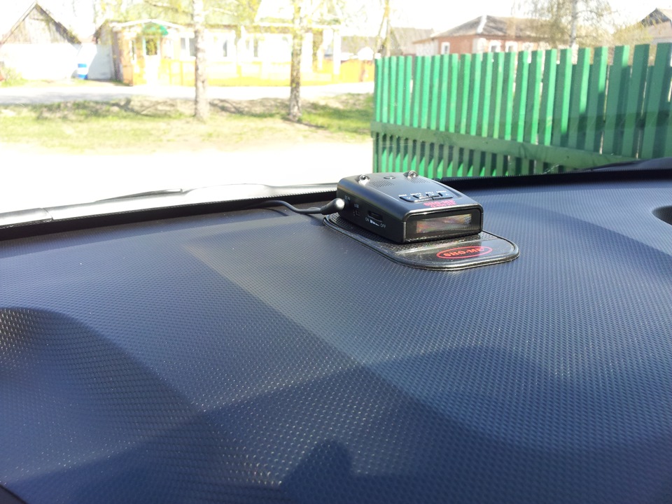 Зеркало заднего вида с монитором + прячем провода от доп. оборудования ...