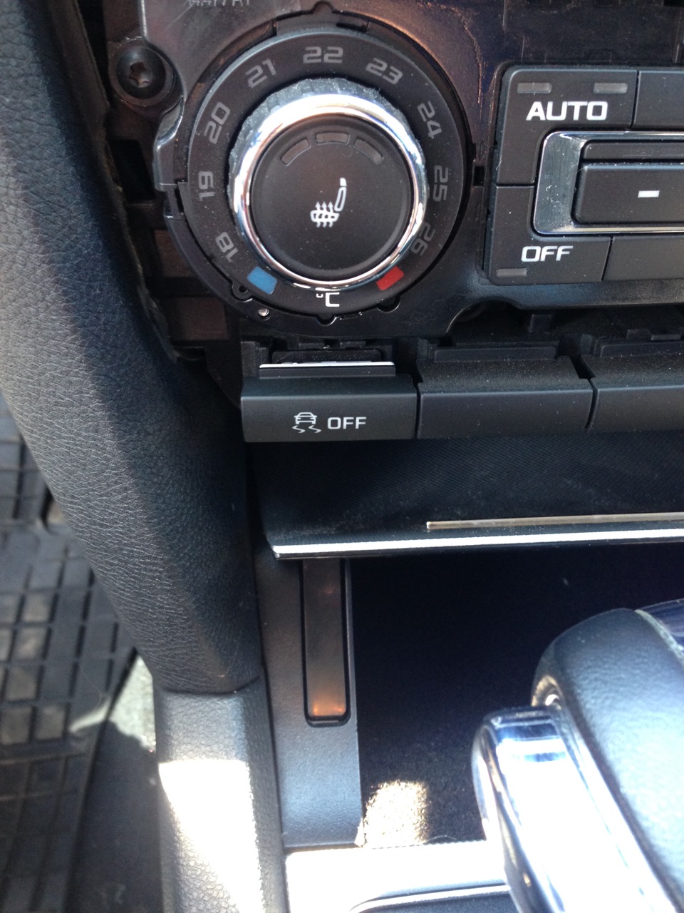 Кнопка ASR — Skoda Octavia Mk2, 1,8 л., 2012 года | своими руками | DRIVE2