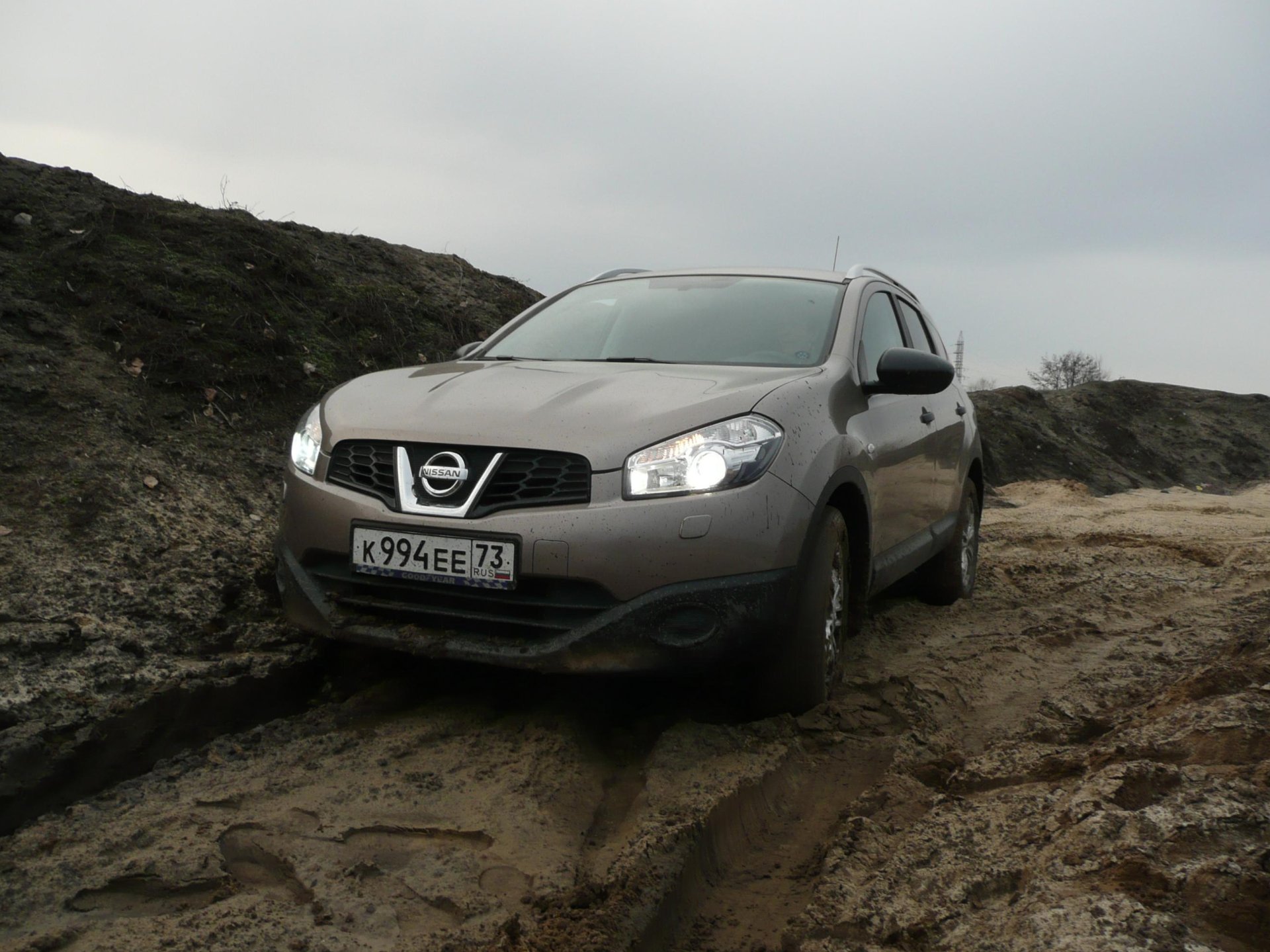 Offroad? (part 2) — NO! — Nissan Qashqai+2, 2 л, 2010 года | тест-драйв |  DRIVE2