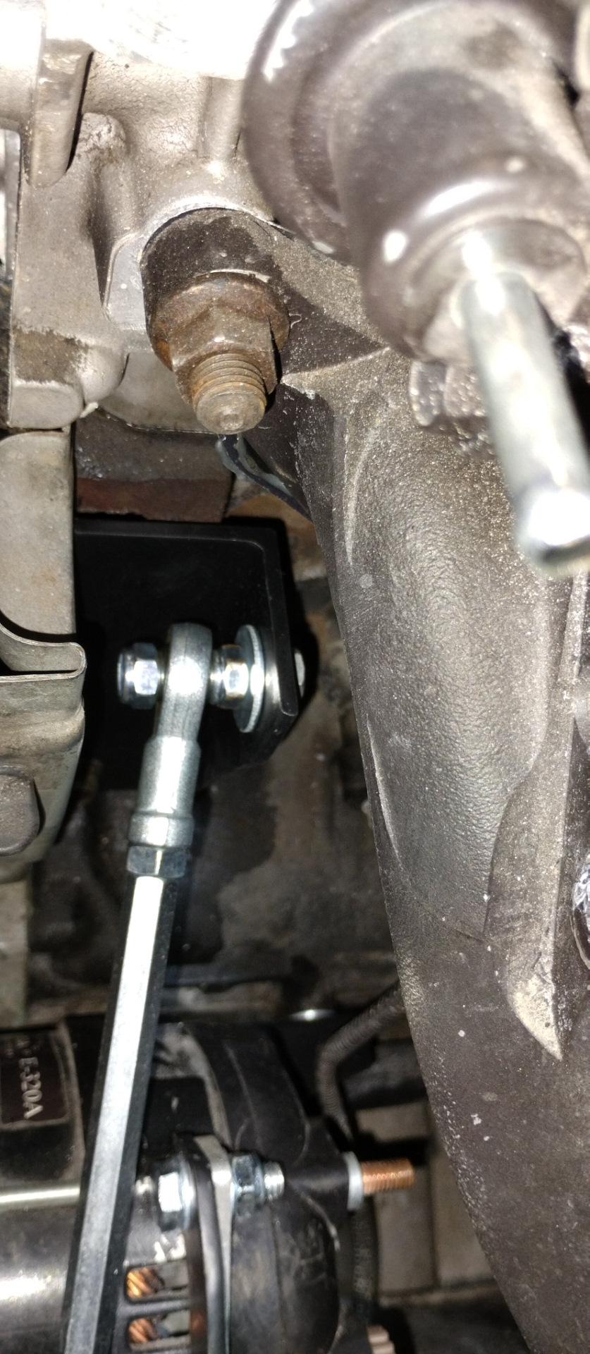 90. Перенос генератора на место кондиционера на двигателе 4G63 ...